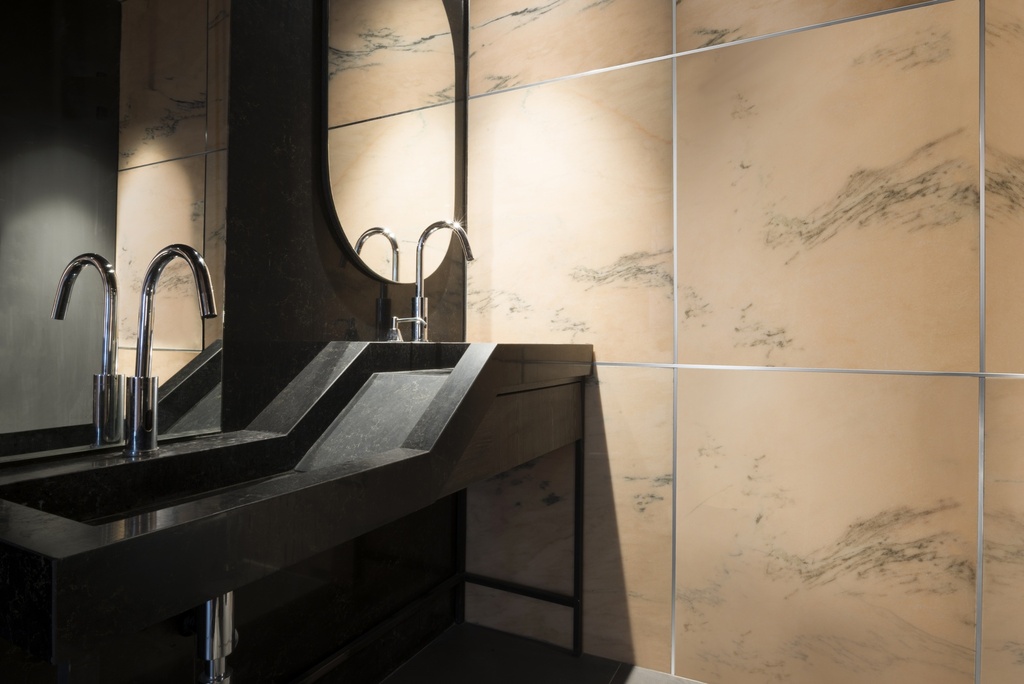 ALUMINIO LISTELLO CUAD. 9x9mm x 2,45m CROMO BRI