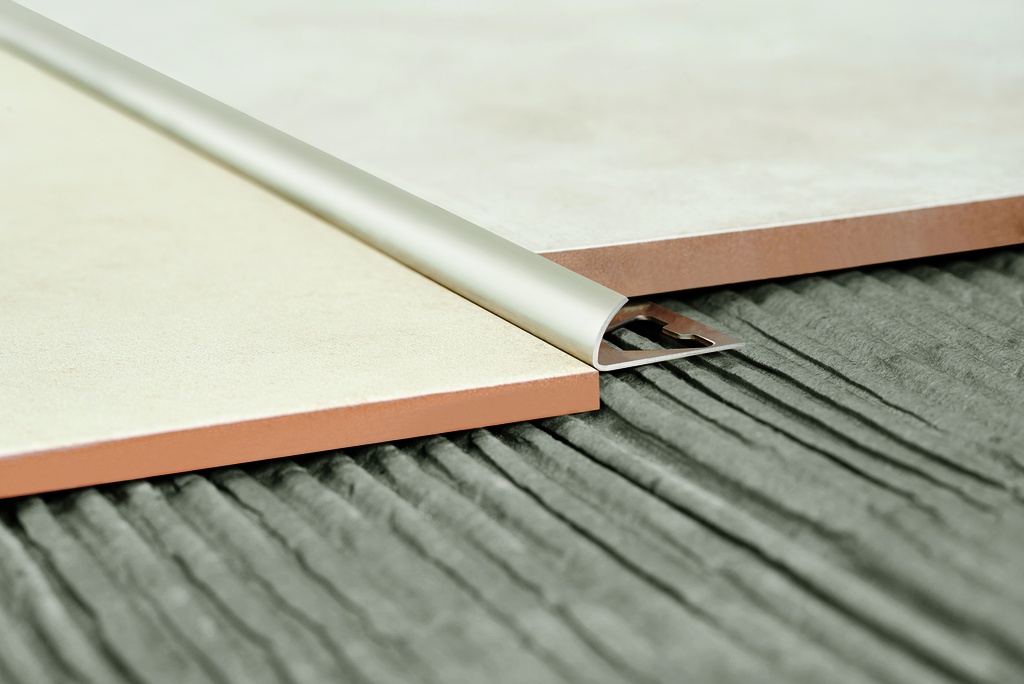 ACERO INOX. GUARD. ARCO 12mm x 2,5m BRI