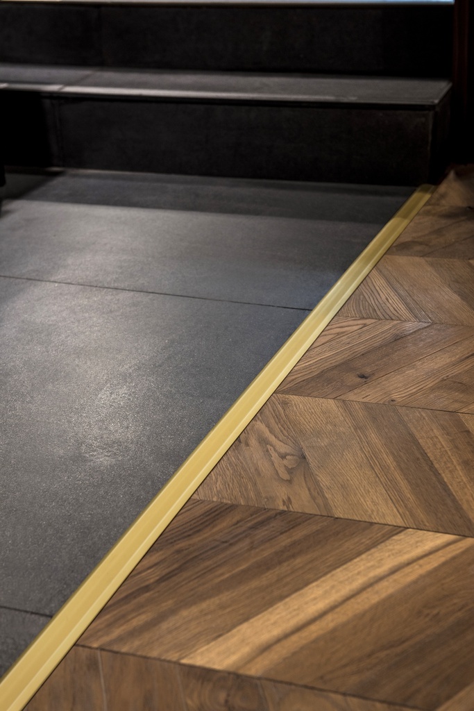 ALUMINIO TAPAJUNTA 36mm x 1m ORO MATE