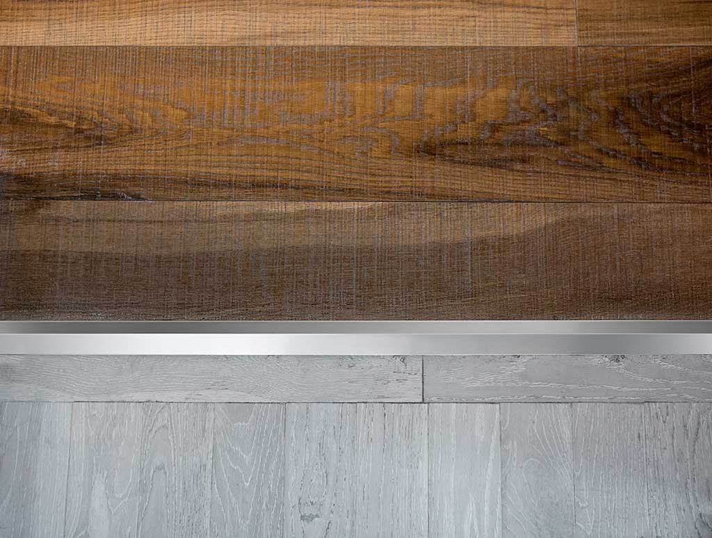 ACERO INOX. DESNIVEL S/TABIQUE 40mm x 2,5m ESM