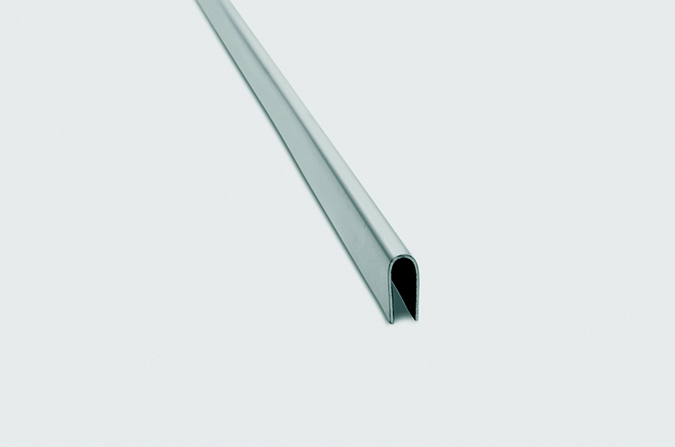 ACERO INOX. LISTELLO FINO 10x4mm x 2,5m OPACO